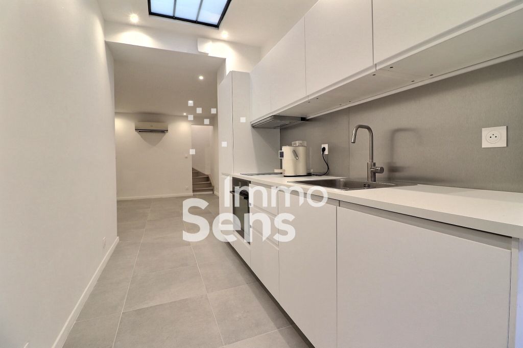 Vente maison T3  Lille  Réf.OCVMA1080010181