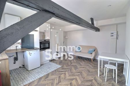 Vente appartement T1  Roubaix  Réf.STVAP950010184