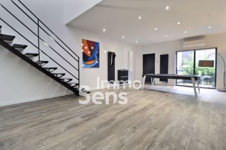 Location loft T4  Tourcoing  Réf.LLLLO830010191