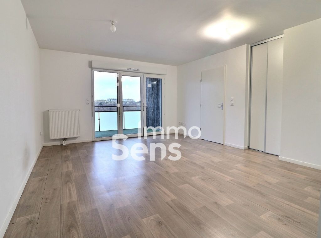 Vente appartement T2  Lille  Réf.OCVAP1080010216