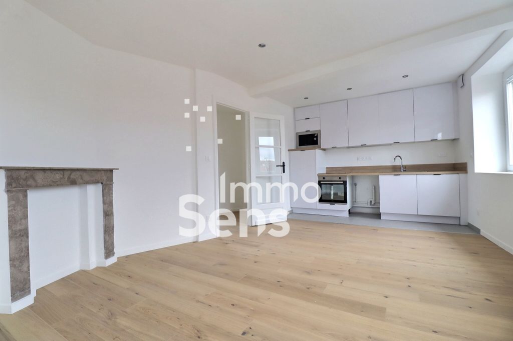 Vente appartement T2  Lille GAMBETTA / WAZEMMES Réf.LMVAP240010229