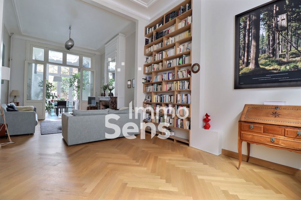 Vente maison T8  Lille Vauban / Cormontaigne Réf.LMVMA240010240