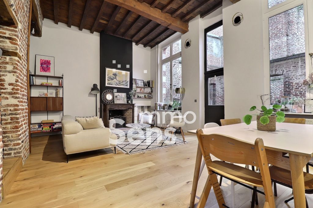 Vente appartement T4  Lille  Réf.BAVAP160010252