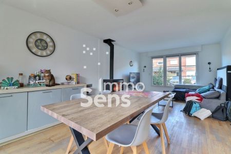 Vente maison T5  Faches-Thumesnil  Réf.GMVMA1150010296