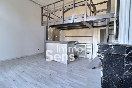 Vente appartement T1  Roubaix  Réf.VBVST210010344