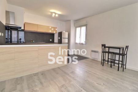 Location appartement T2    Réf.LLVAP830010365