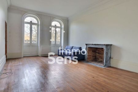 Vente appartement T2  Lille Vauban / Cormontaigne Réf.LMVAP240010407