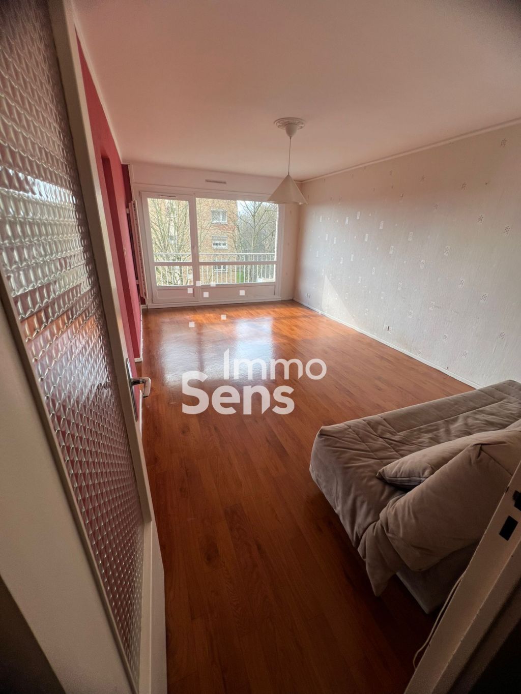 Vente appartement T2  Lille  Réf.LRVAP1220010428