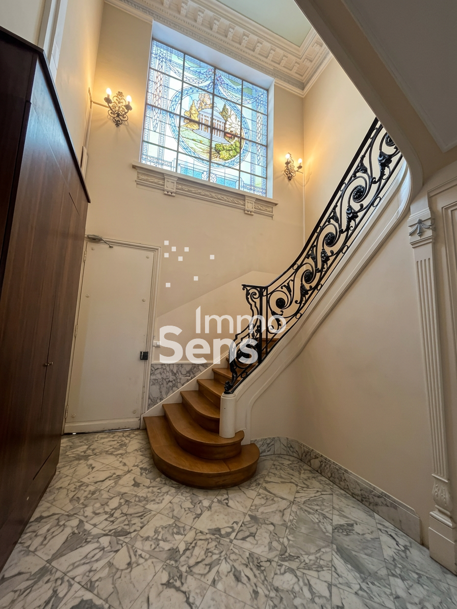 Vente appartement T1  Lille  Réf.IVAP50010456