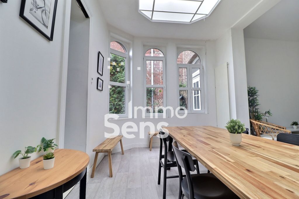 Vente maison T11  Roubaix  Réf.LJVMA1120010505