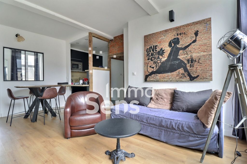 Vente appartement T2  Lille VIEUX LILLE Réf.LMVAP240010506