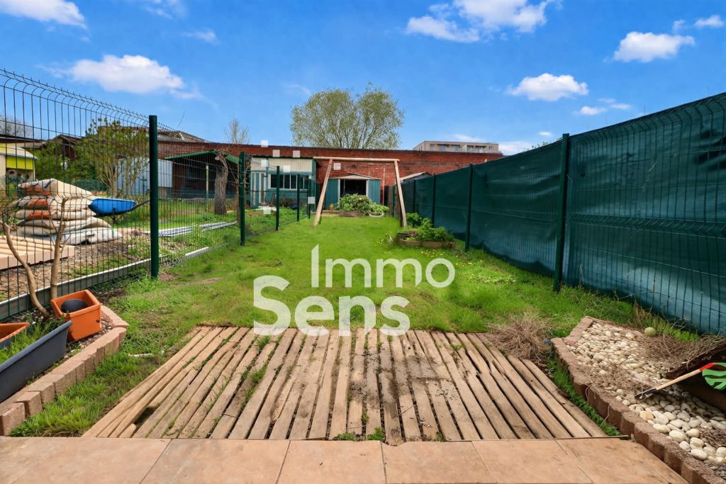Vente maison T4  Tourcoing  Réf.TRVMA1010010547