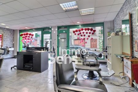 Vente commerce T0  Seclin  Réf.KAVCO130010589