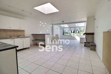 Vente maison T6  Tourcoing  Réf.PHVAP1250010591