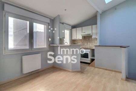 Vente duplex T2  Lille Centre Réf.CSVDU1210010592