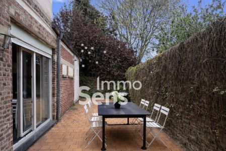 Vente maison T5  Roubaix  Réf.TRVMA1010010604