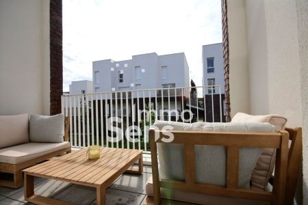 Location appartement T3  Lille  Réf.GGLAP1040010636