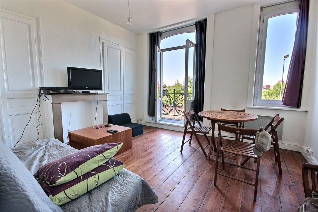 Location appartement T1  Lille  Réf.13844MM