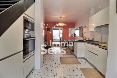 Vente maison T4  Croix Centre Réf.TRV1010010722