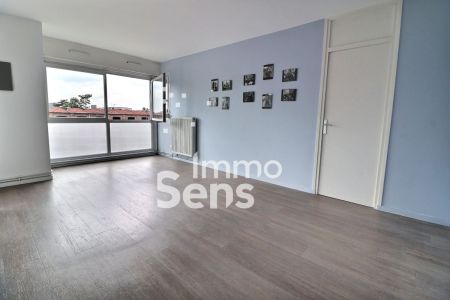 Vente appartement T2  Lille  Réf.KAVAP130010729