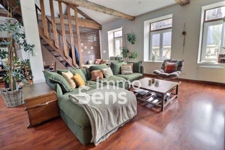 Vente appartement T5  Tourcoing  Réf.TRV1010010747