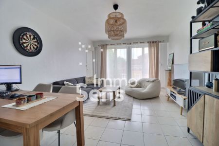 Vente appartement T3  Roubaix Epeule Montesquieu Réf.STVAP950010815