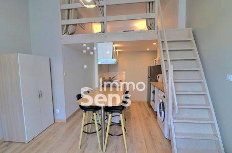 Vente appartement T2  Lille Centre Réf.CSVAP1210010892