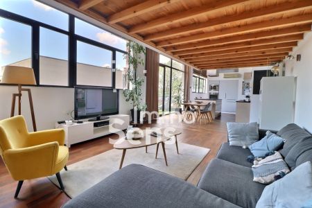 Vente appartement T3  Croix Centre Réf.STVAP950010897