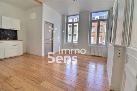 Vente appartement T2  Lille Centre Réf.CSVAP1210010913