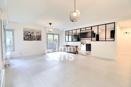 Vente appartement T3  La Madeleine Centre Réf.DJVAP490010953