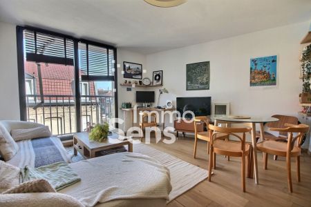 Location appartement T2  Lille  Réf.GGLAP1040010972