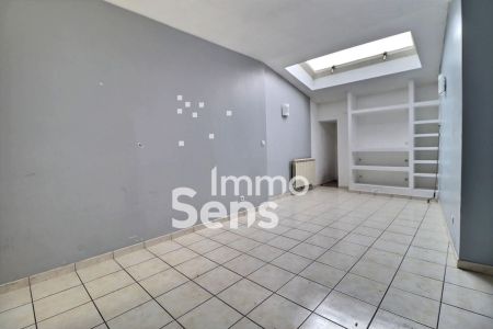 Vente maison T4  Croix  Réf.TRV1010011115