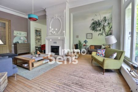 Vente maison T8  Roubaix VAUBAN Réf.STVMA950011116