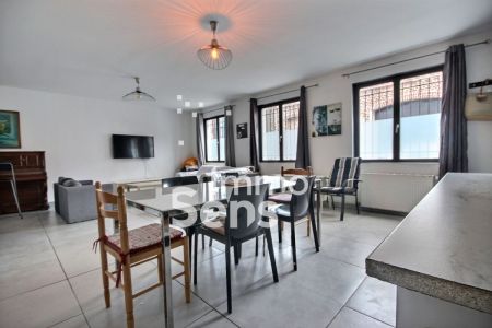 Vente appartement T5  Lille GAMBETTA / WAZEMMES Réf.KAVAP130011162