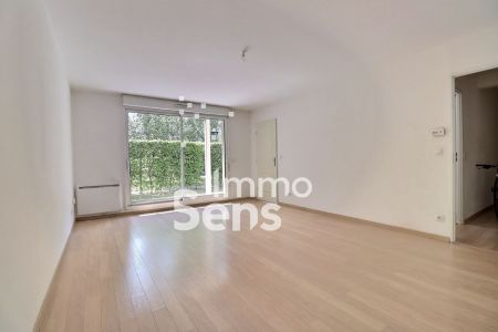 Vente appartement T3  Lille VIEUX LILLE Réf.LMVAP240011176