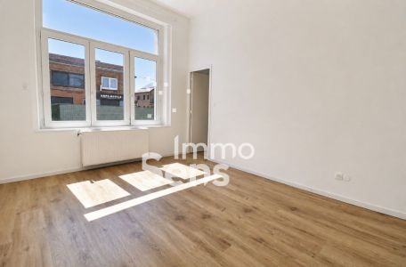 Vente appartement T2  Roubaix  Réf.PHV1250011209