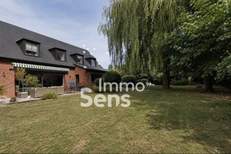 Vente maison T6  Bondues  Réf.BAVMA160011217