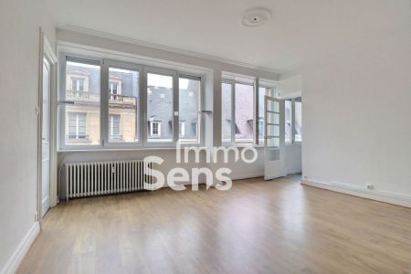 Vente appartement T2  Lille  Réf.BAVAP160011318