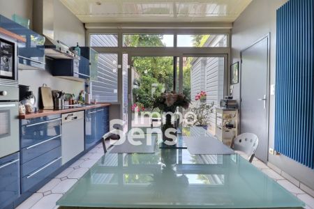 Vente maison T8  Lille SAINT MAURICE /PELLEVOISIN Réf.VBVMA210011402