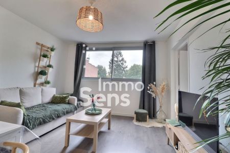 Vente appartement T2  Lille  Réf.DGVAP1020011437