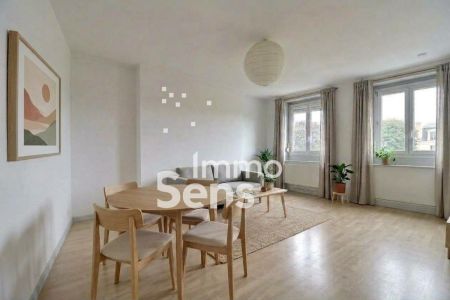Vente appartement T3  Lille VIEUX LILLE Réf.LMVAP240011443