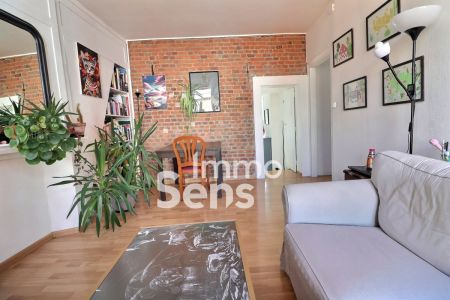 Vente appartement T2  Lille GAMBETTA / WAZEMMES Réf.CSVAP1210011521