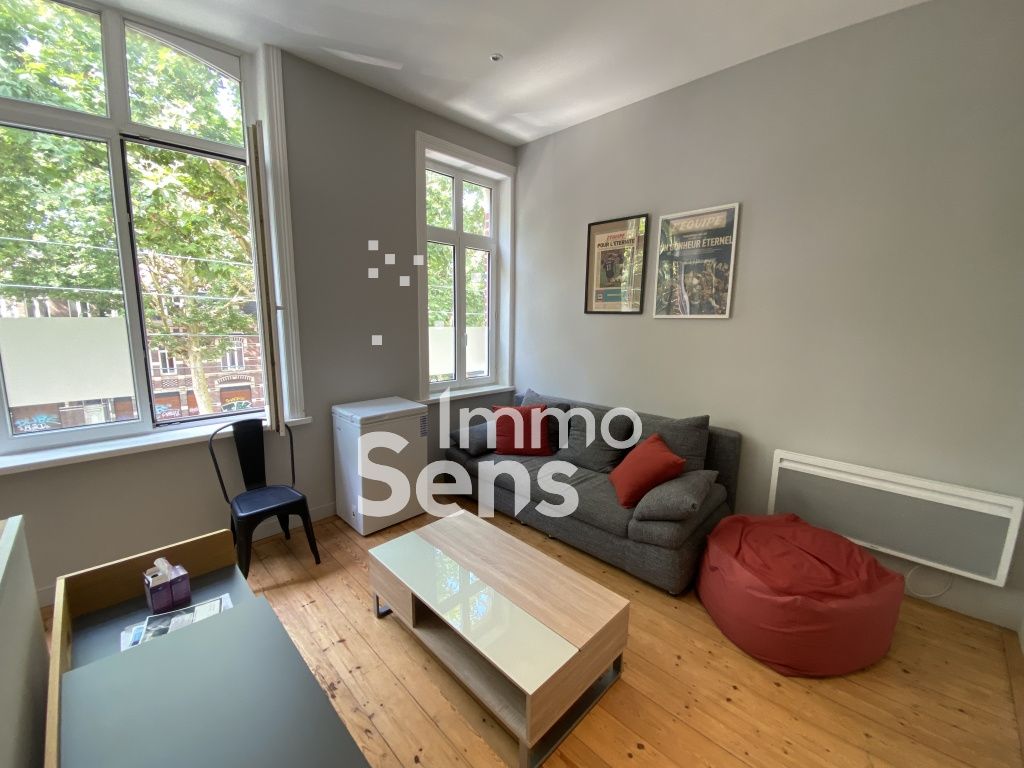 Location appartement T2  Lille GAMBETTA / WAZEMMES Réf.16004MM