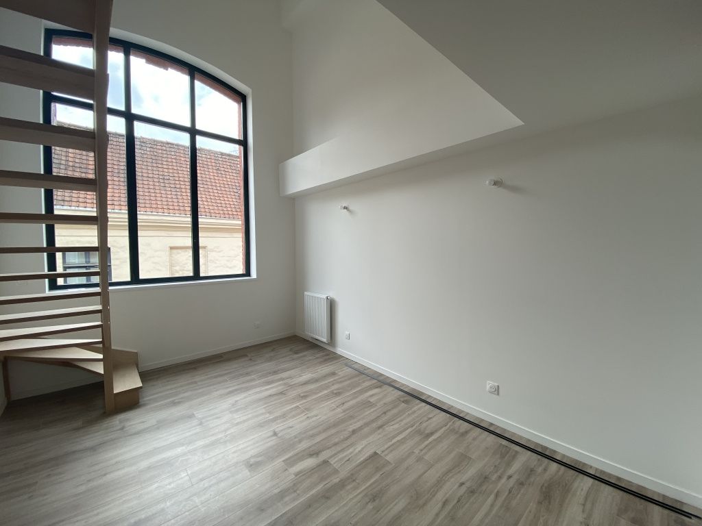 Location appartement T2  Lille VIEUX LILLE Réf.15077MM