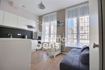 Location appartement T1  Lille GAMBETTA / WAZEMMES Réf.14612MM