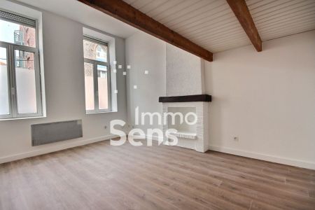 Location appartement T2  Lille SAINT MAURICE /PELLEVOISIN Réf.13345MM