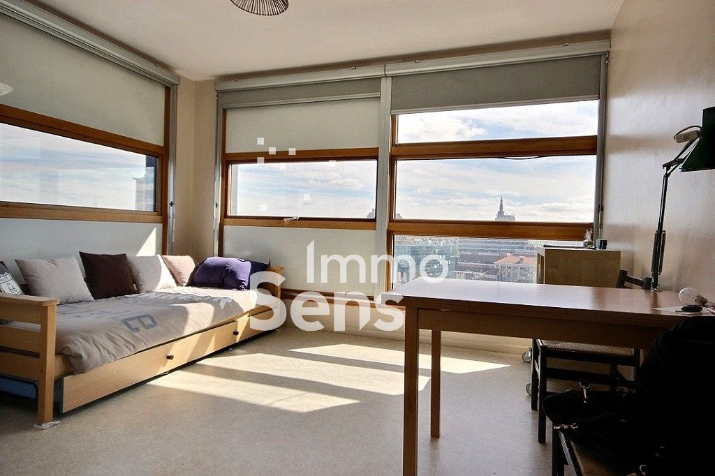 Location appartement T1  Lille Centre Réf.WILLYBRANDTMM