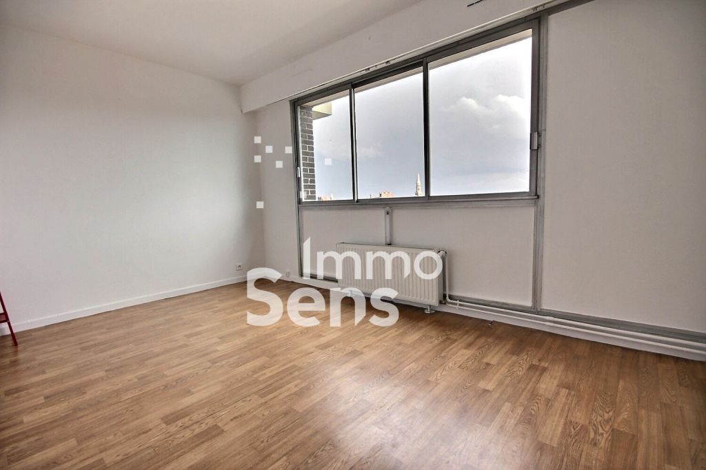 Location appartement T1  Lille GAMBETTA / WAZEMMES Réf.14177MM