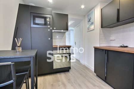 Location appartement T1  Lille SAINT MAURICE /PELLEVOISIN Réf.CKLST520006118