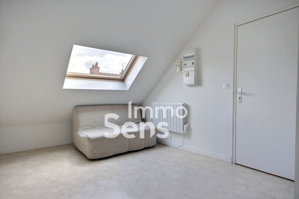Location appartement T1  Loos  Réf.ILST10006395